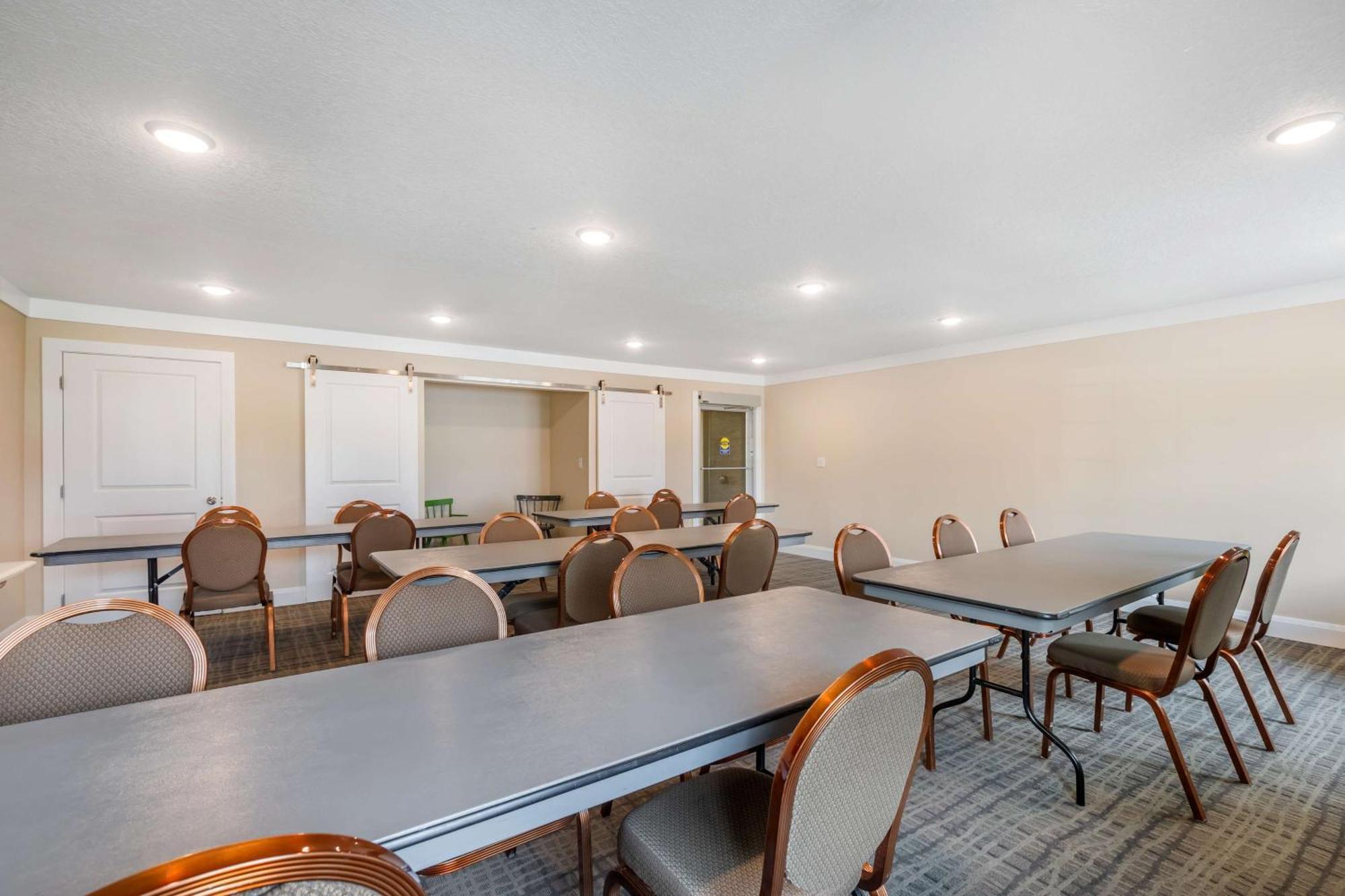 Best Western Plus University Park Inn & Suites Ames Exteriér fotografie