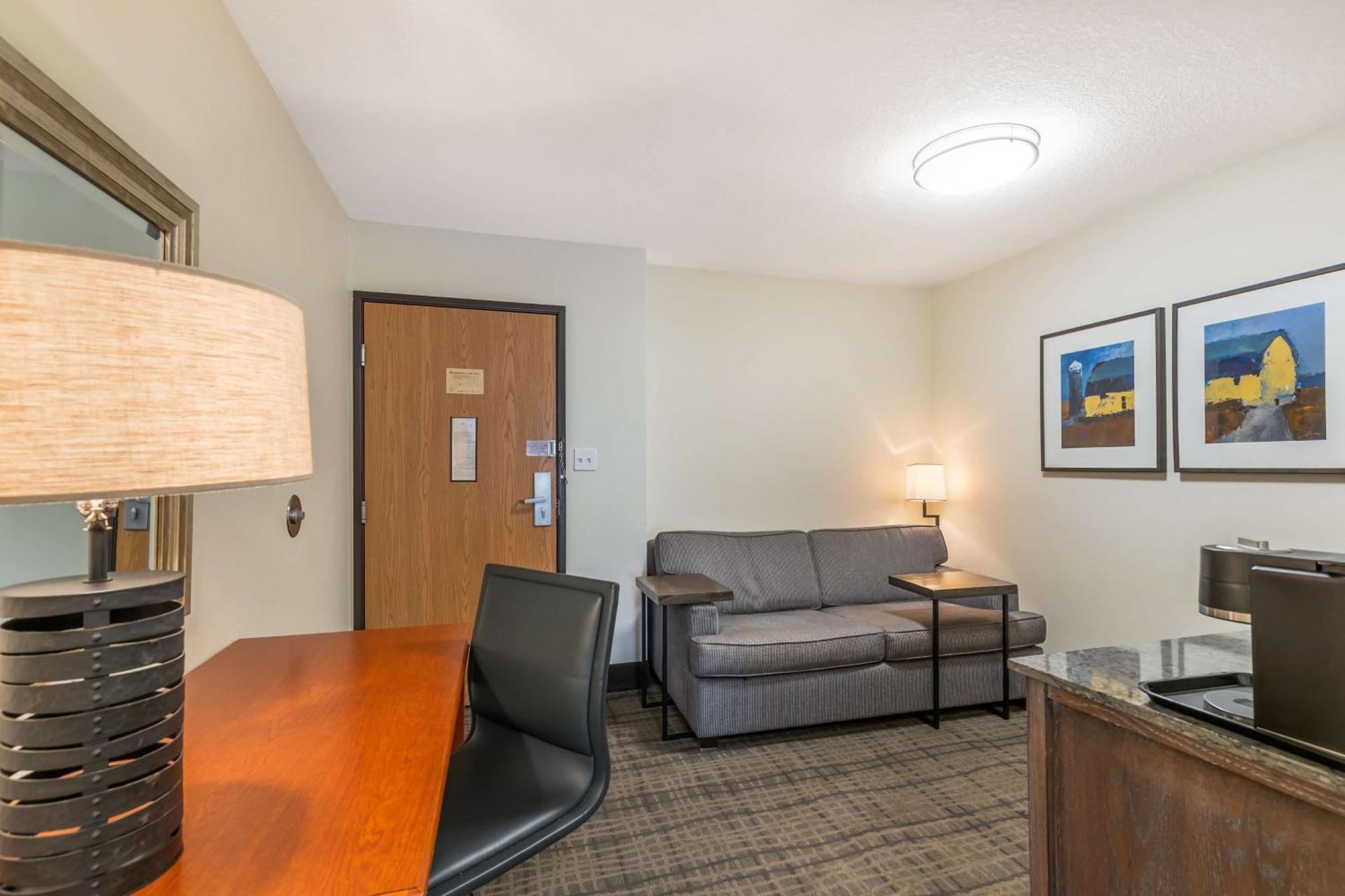 Best Western Plus University Park Inn & Suites Ames Exteriér fotografie